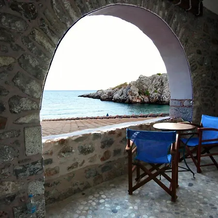 酒店 Marathos Bay *