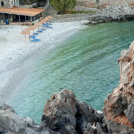 Marathos Bay Hotel *