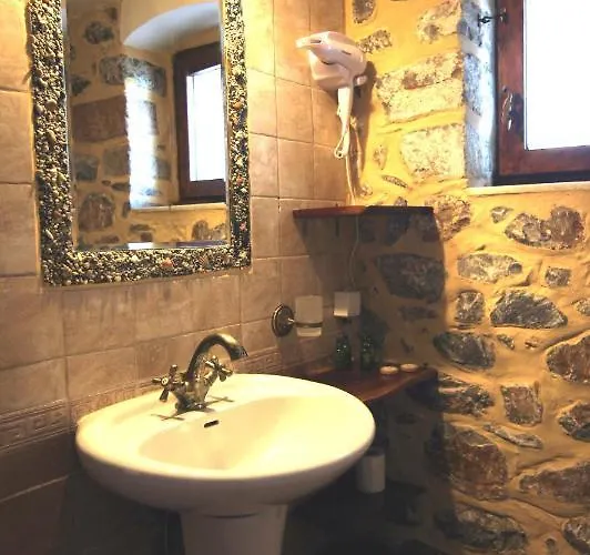 Szálloda Marathos Bay