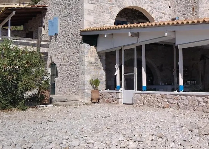 Marathos Bay Szálloda