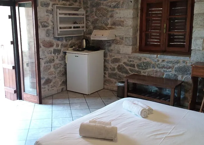 Szálloda Marathos Bay